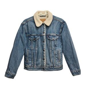 Vintage Levi’s Women’s Sherpa Lined Denim Trucker Jacket Jean Coat Cotton Size S